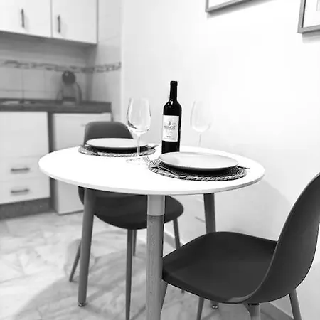 Precioso Estudio Junto Al Mar, Don Diego En La Carihuela